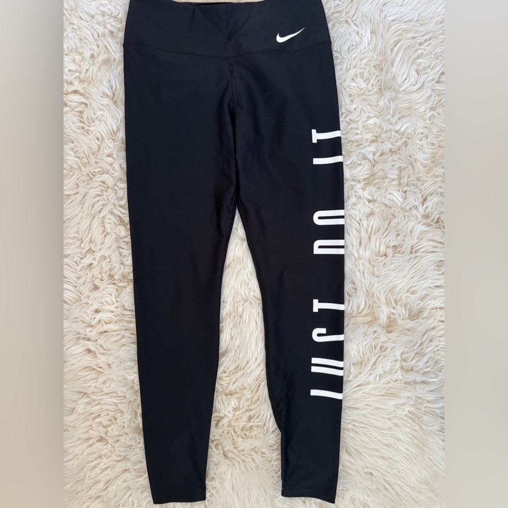 NIKE LEGGINGS